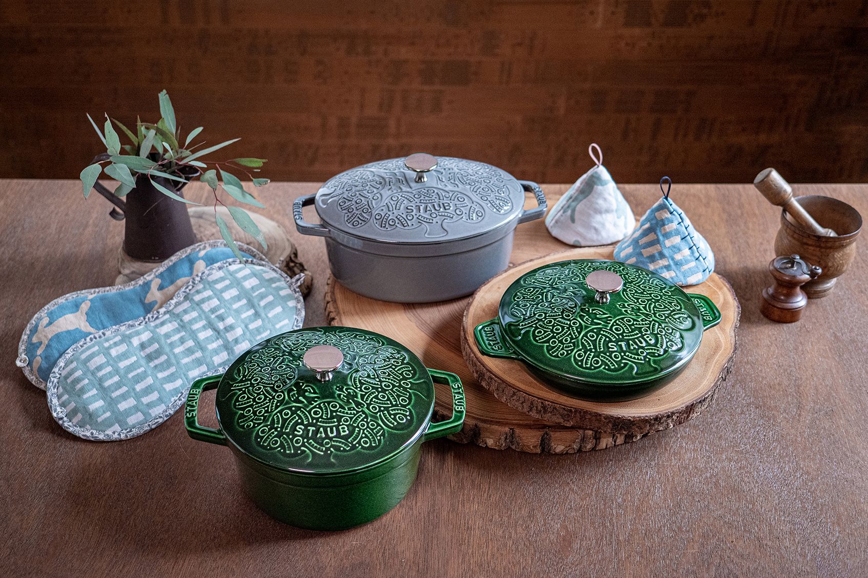 ストウブ(STAUB )フォレストココットオーバル23cm フォレスト ココットオーバル 23cm｜ストウブ×ミナ ペルホネン