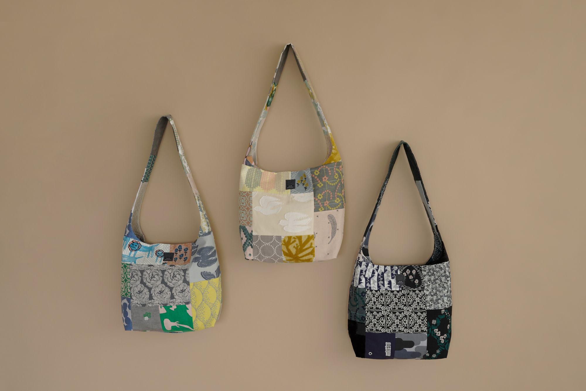 【美品】ミナペルホネン piece bag Sサイズ ショルダーバッグ 定価1.9万】ミナペルホネン mina perhonen piece shoulder bag