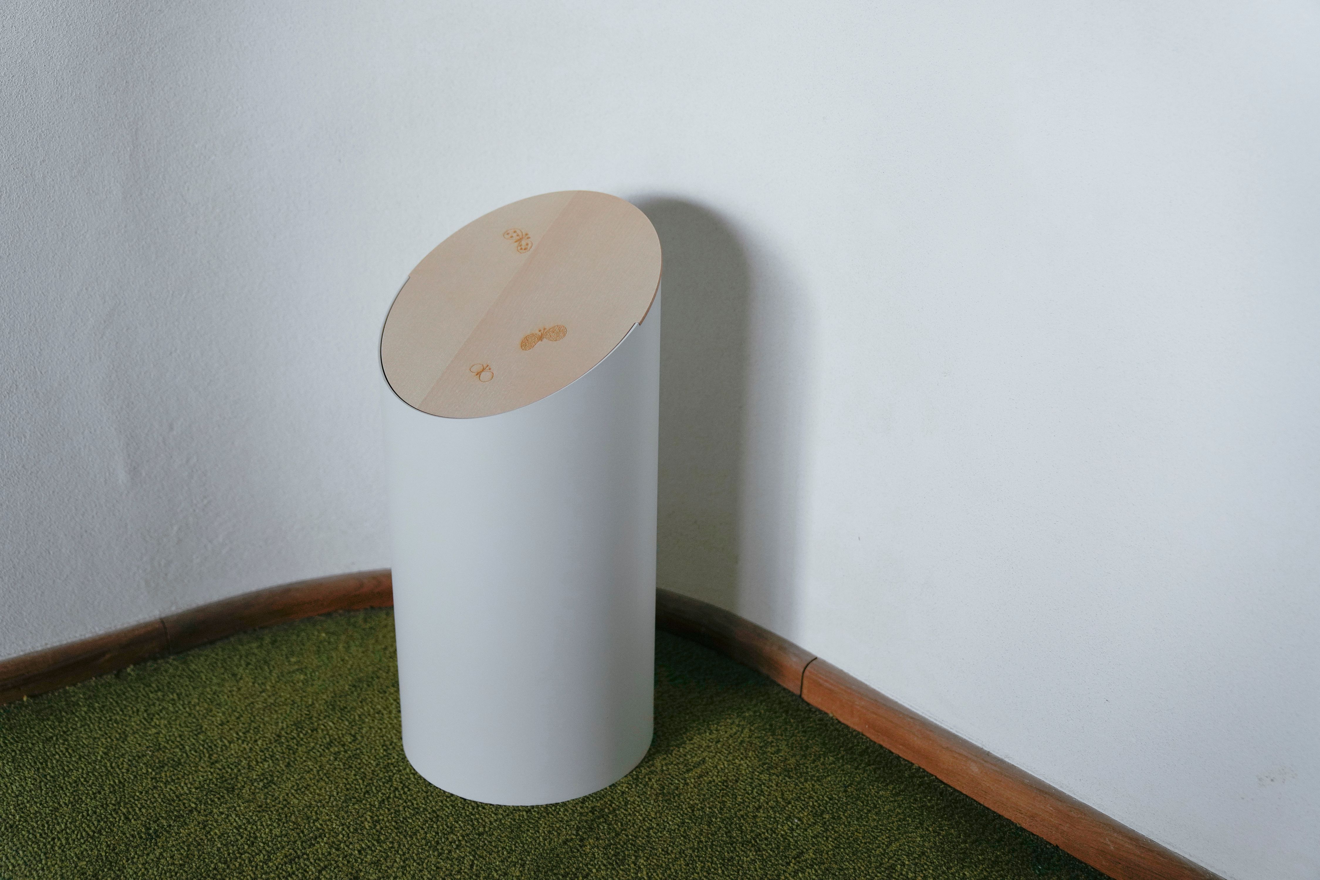 MOHEIM「SWING BIN」ダストボックス発売のお知らせ。9月22日
