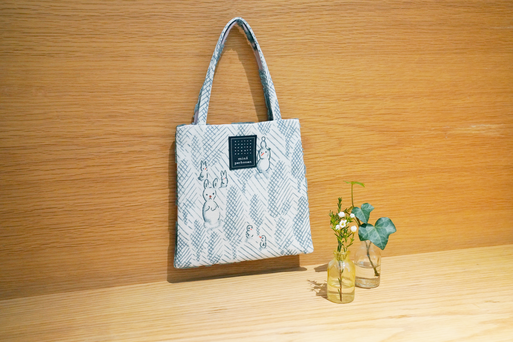 オーダーバッグの取り扱い店舗変更のお知らせ。10月10日〜 - minä perhonen