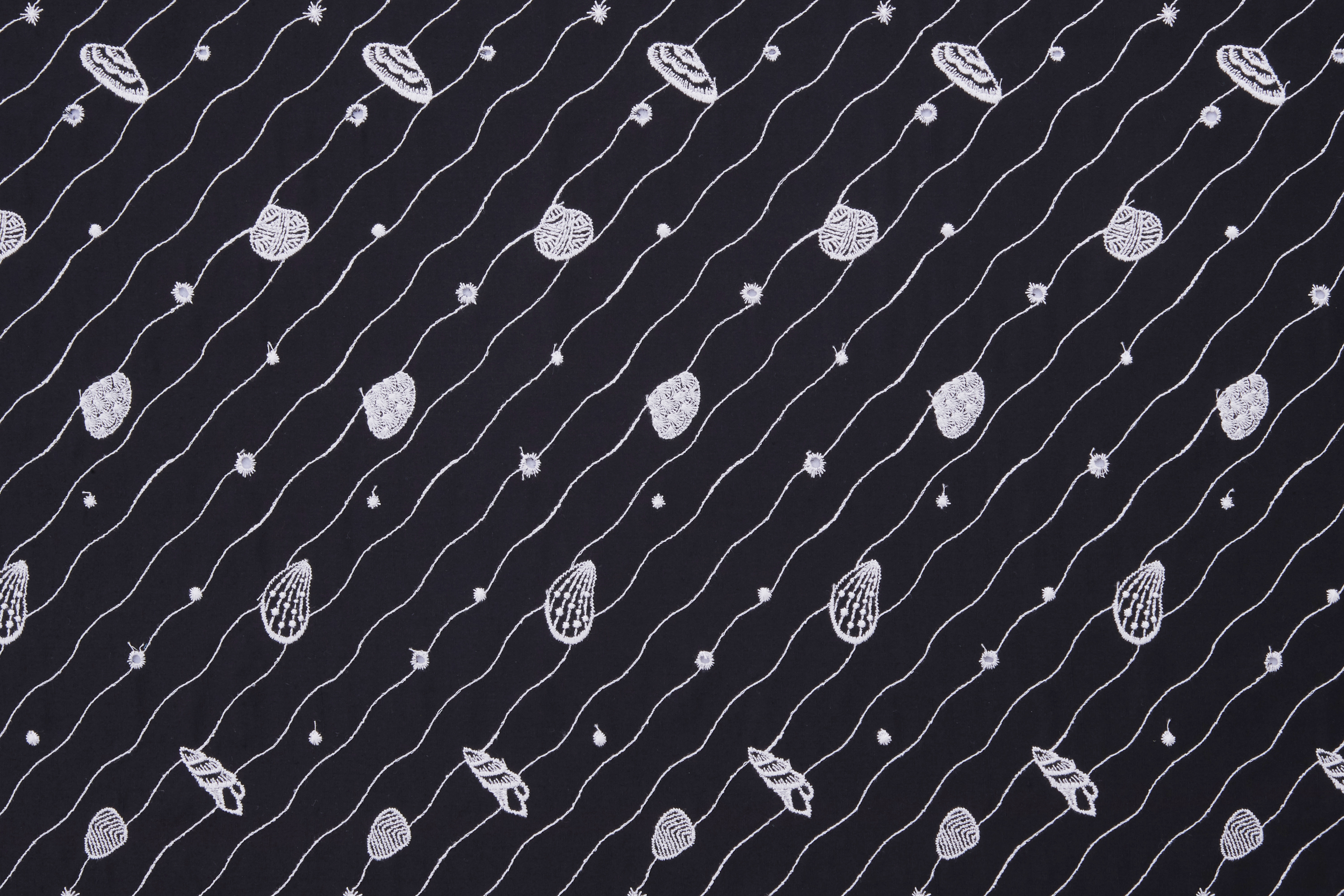 sea jewel - minä perhonen