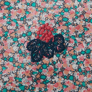 pepper + light berry ファブリック - minä perhonen