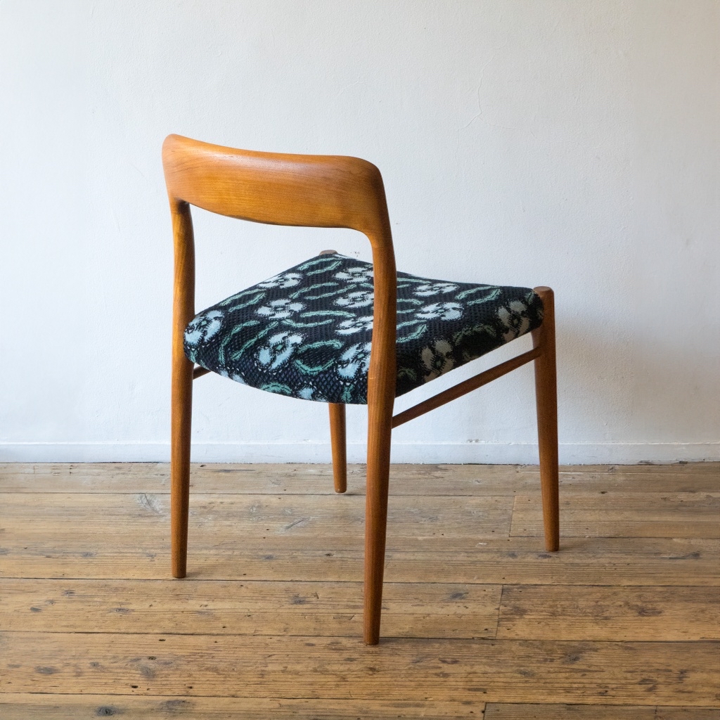 northern flower Model 75 Chair - minä perhonen
