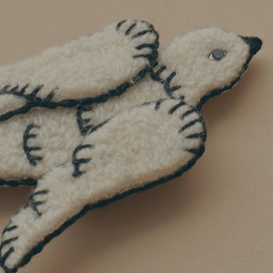 wind bird コサージュ - minä perhonen