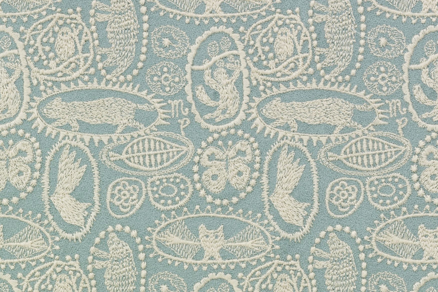 jungle relief - minä perhonen