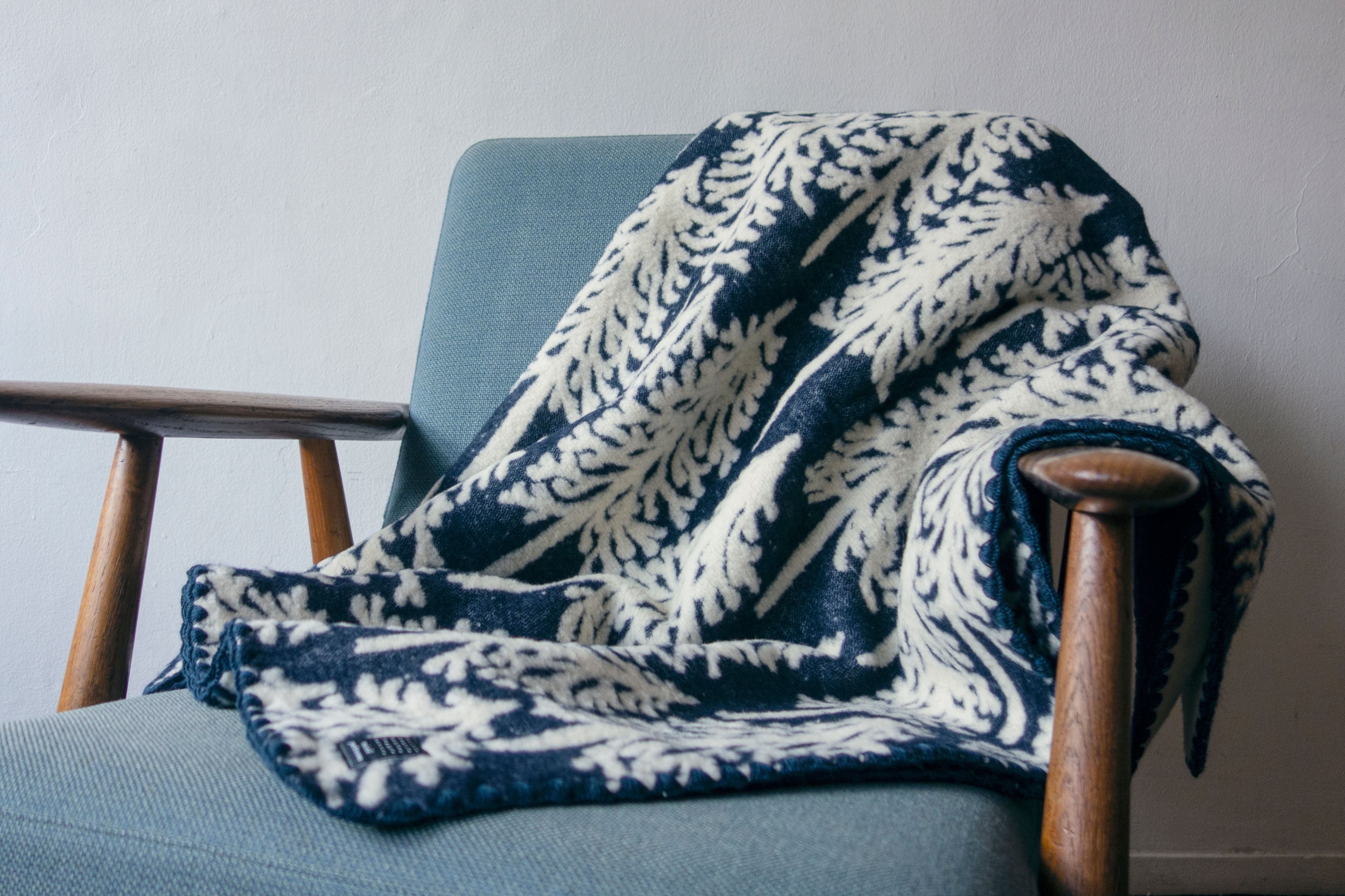 未使用品　mina perhonen 猫柄ブランケット(大) wool blanket（ウールブランケット） Tama（タマ