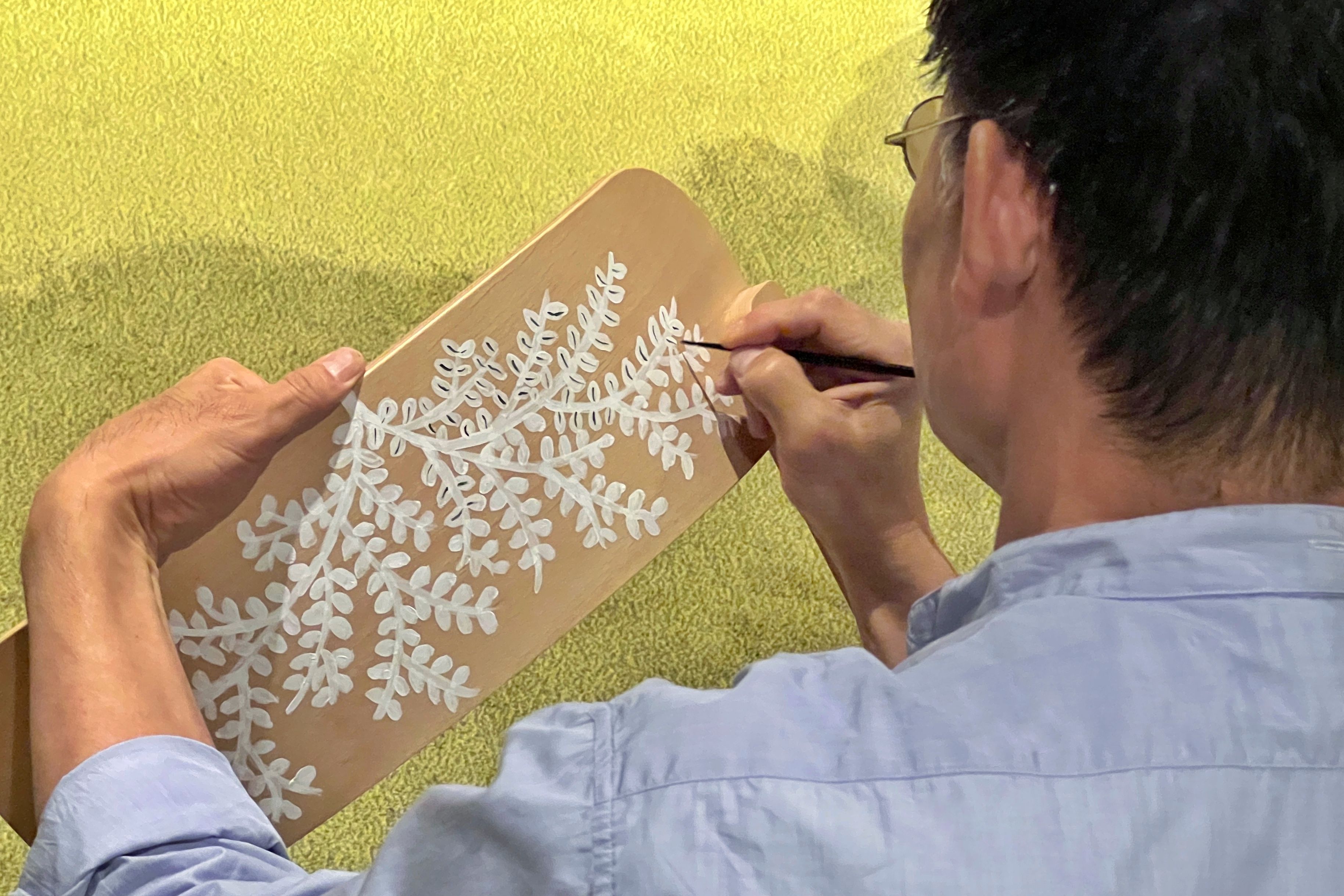 callにて、TAKT × minä perhonen 特別仕様の“TURN CHAIR”の販売と