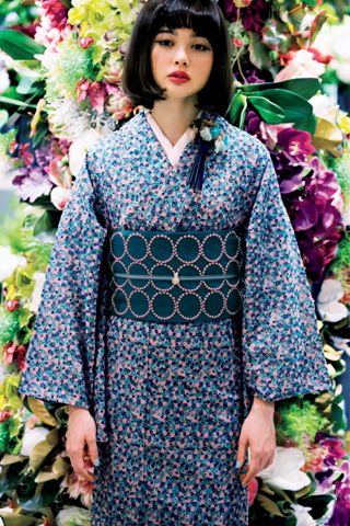 ミナペルホネン タンバリン 濃紺 ウール 重ね着 プルベスト あたたか