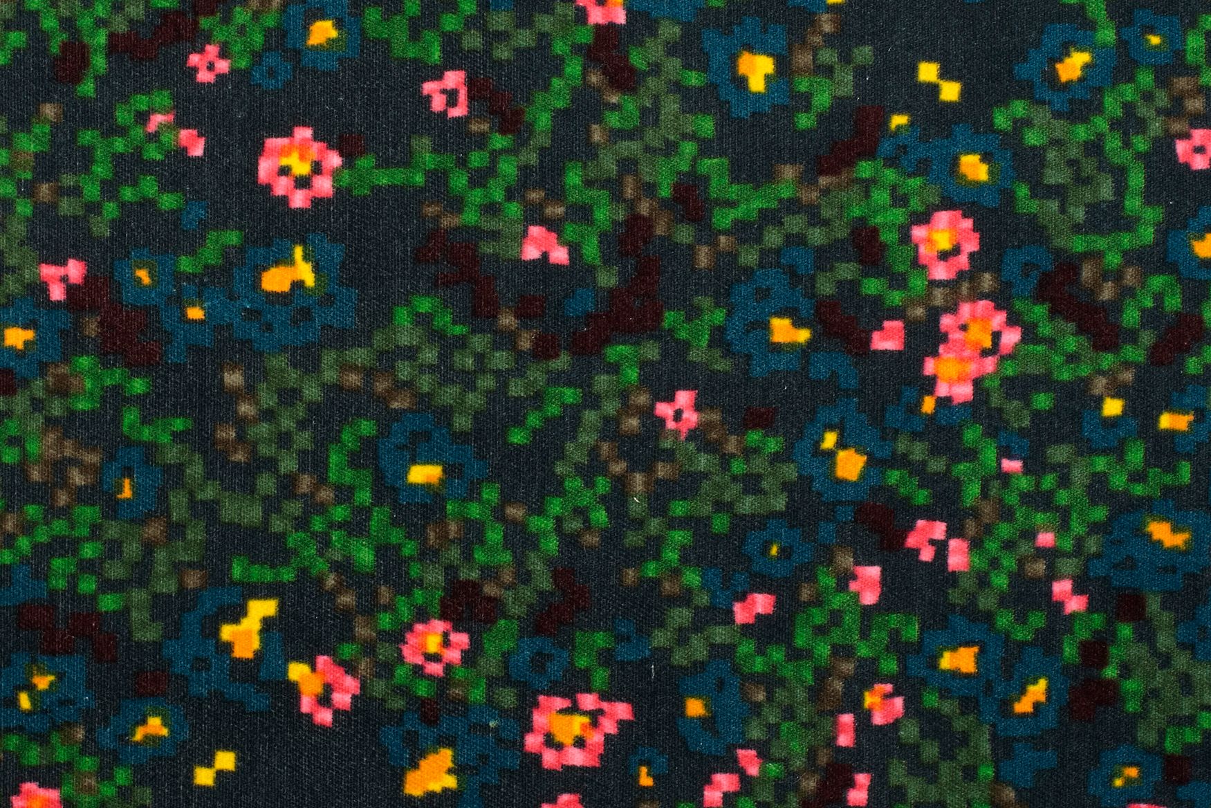 flower bed - minä perhonen