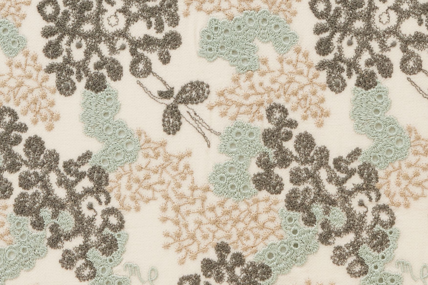 happy camouflage - minä perhonen