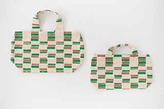 ミナペルホネン　hanakaze　イエロー系パッチワーク　2wayパニーニ風 ミナペルホネン hanakaze イエロー系パッチワーク 2wayパニーニ風