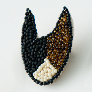 anone-anone ブローチ -ビーズタイプ- - minä perhonen