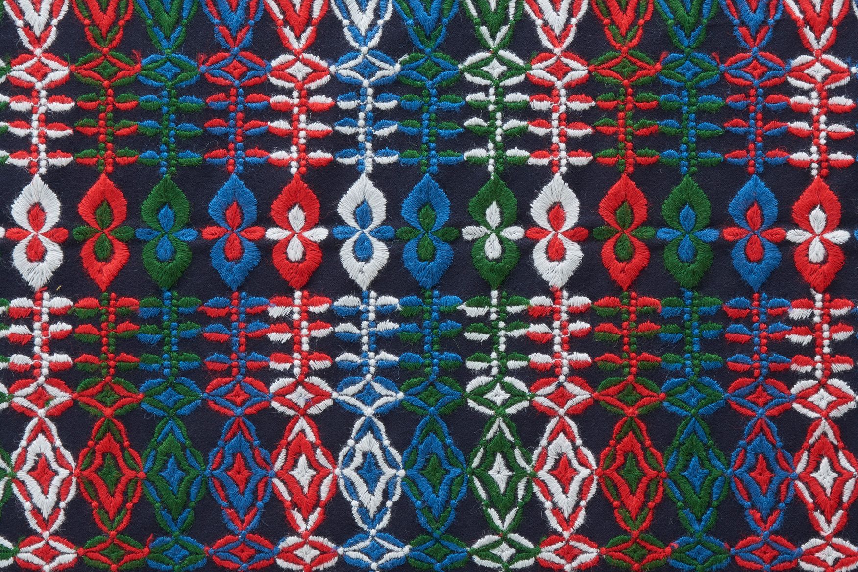 petal flame - minä perhonen