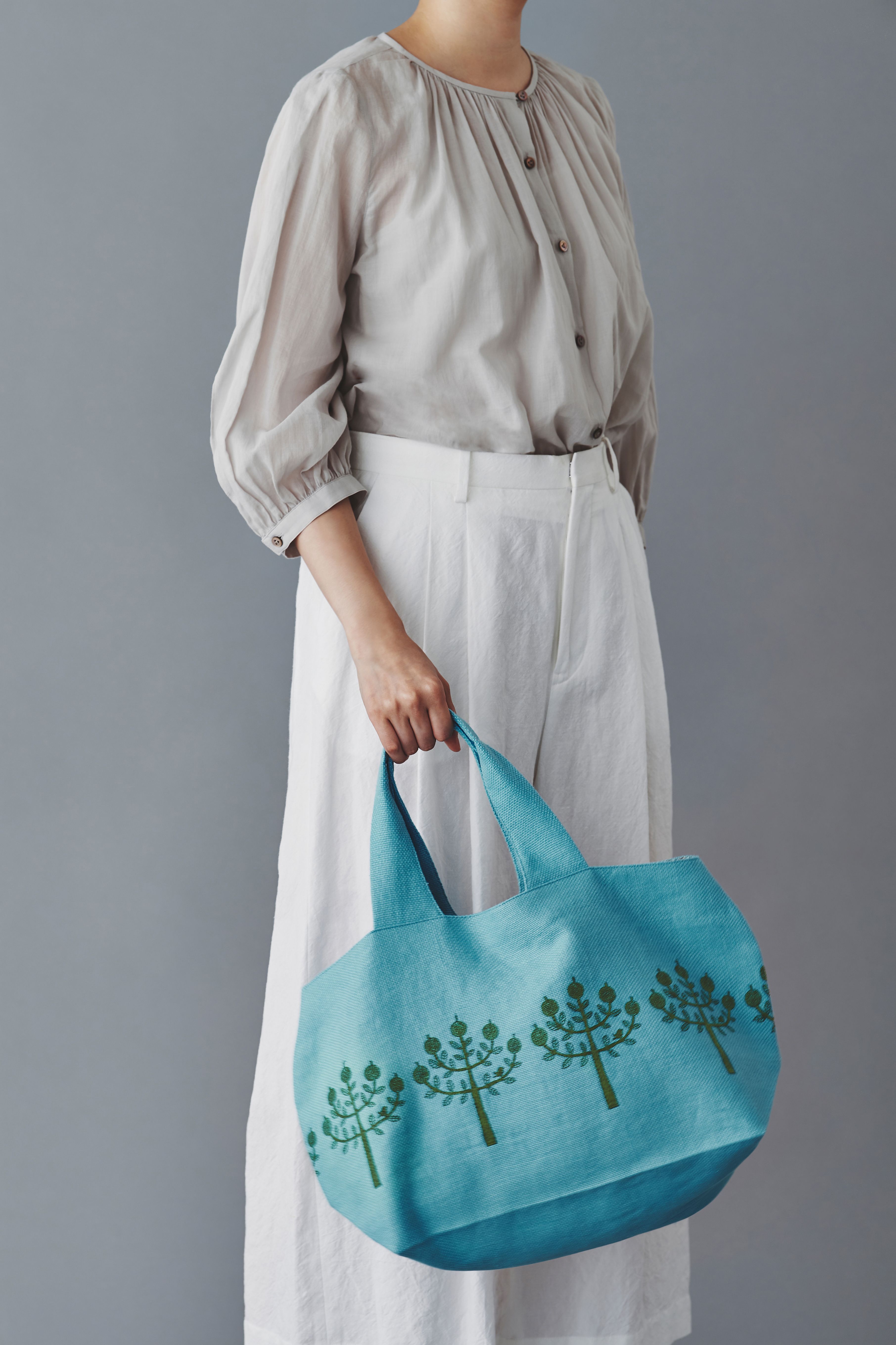 ◇正規品◇ミナペルホネン　シンフォニー　パニーニバッグ パニーニバッグ、tote bag発売のお知らせ。12月14日～ - minä