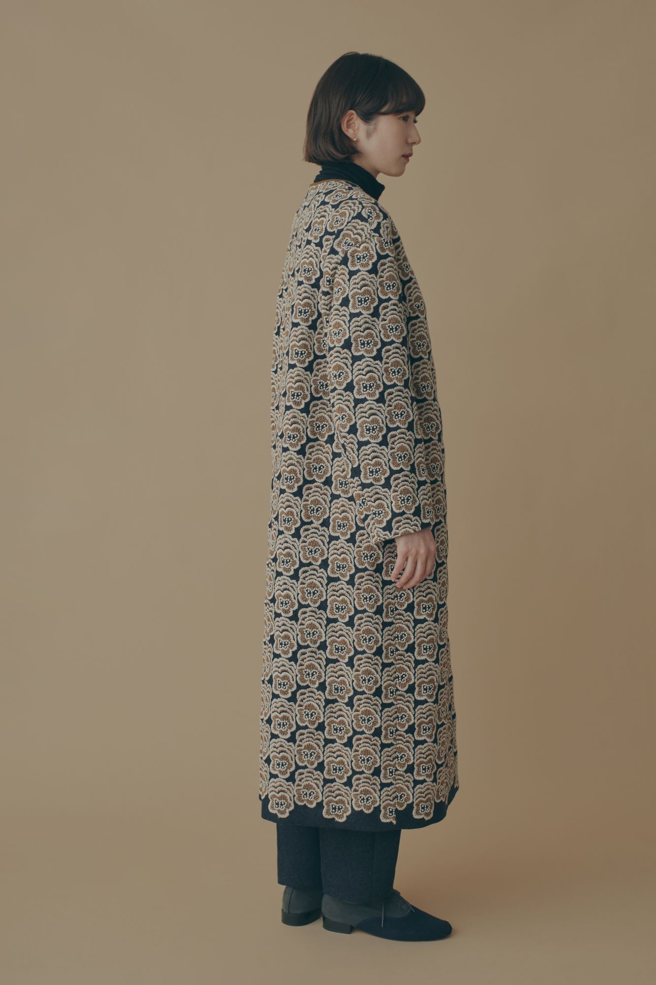 happy bloom ノーカラーコート - minä perhonen