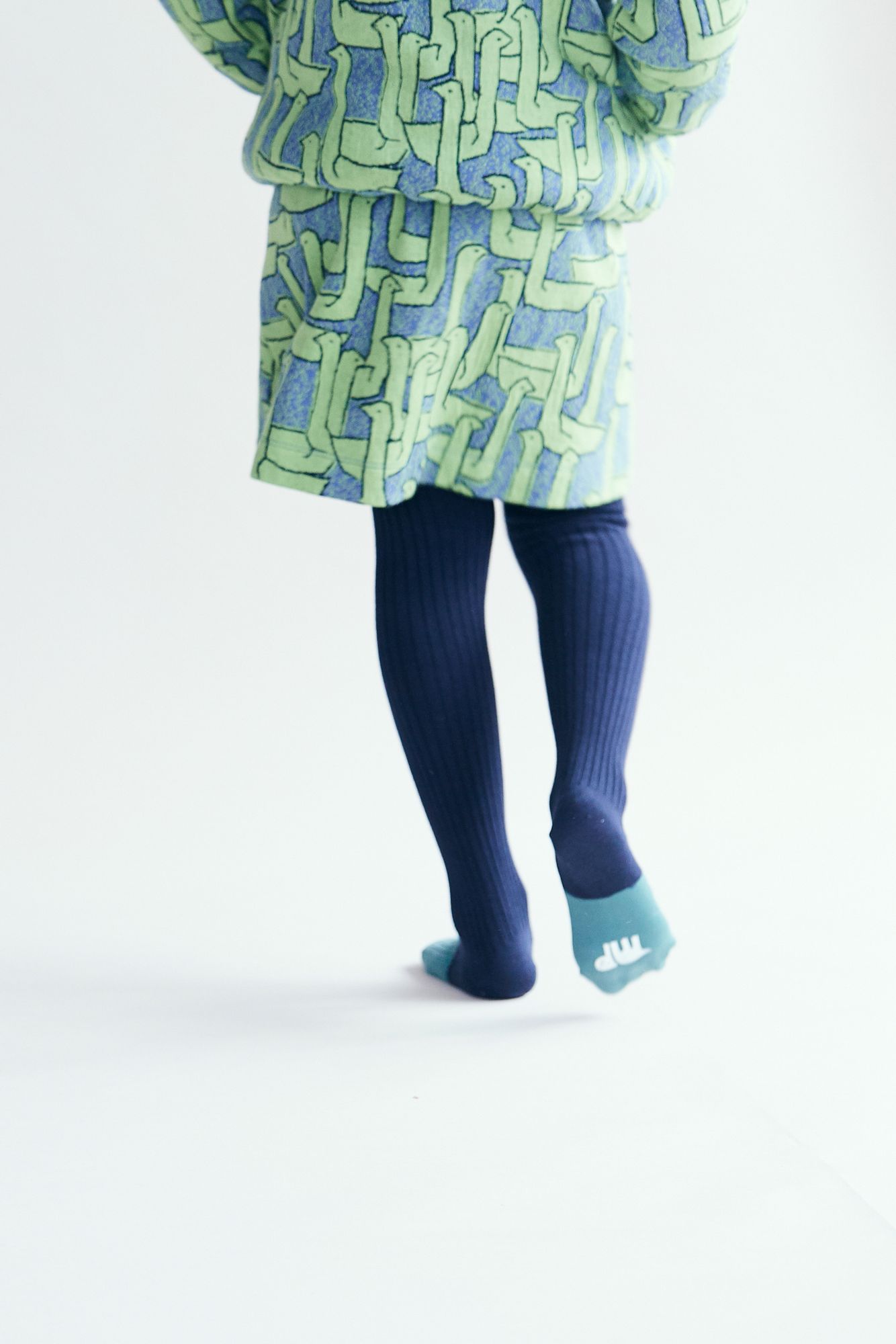 pointe タイツ - minä perhonen