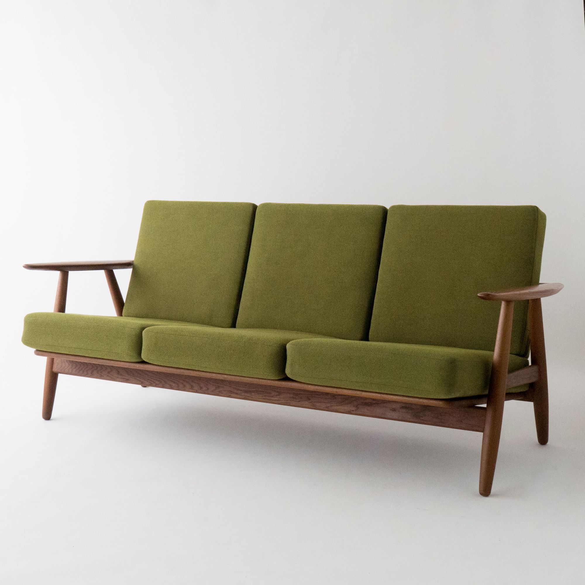 GETAMA  GE240（Hans J.Wegner） GETAMA GE240 3-Seater Sofa - minä perhonen