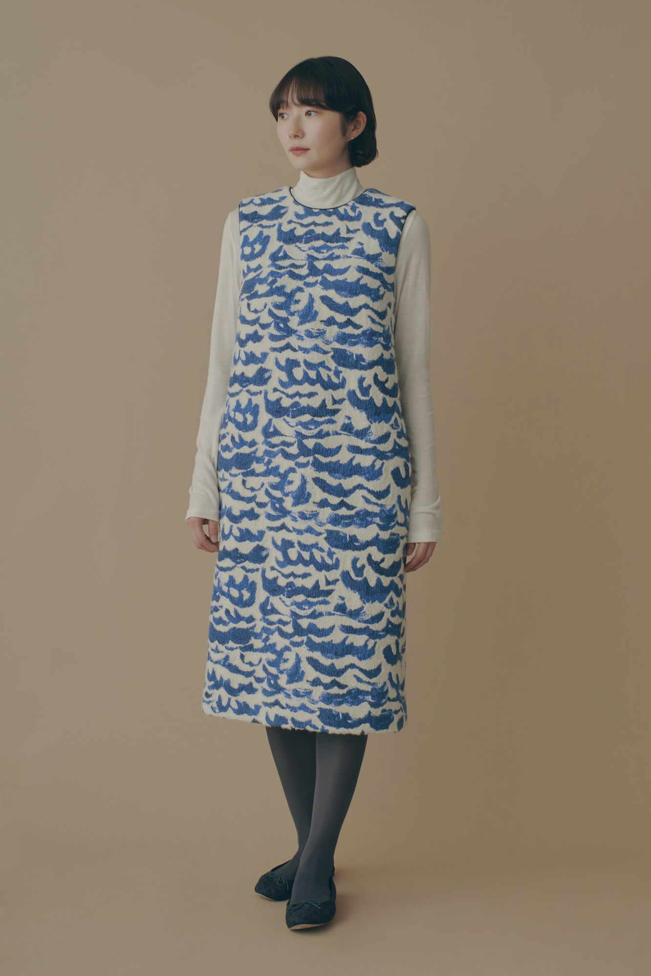 ミナペルホネン ノースリーブ ワンピース ホワイト sea garden ミナペルホネン ノースリーブ ワンピース ホワイト sea garden ミナ