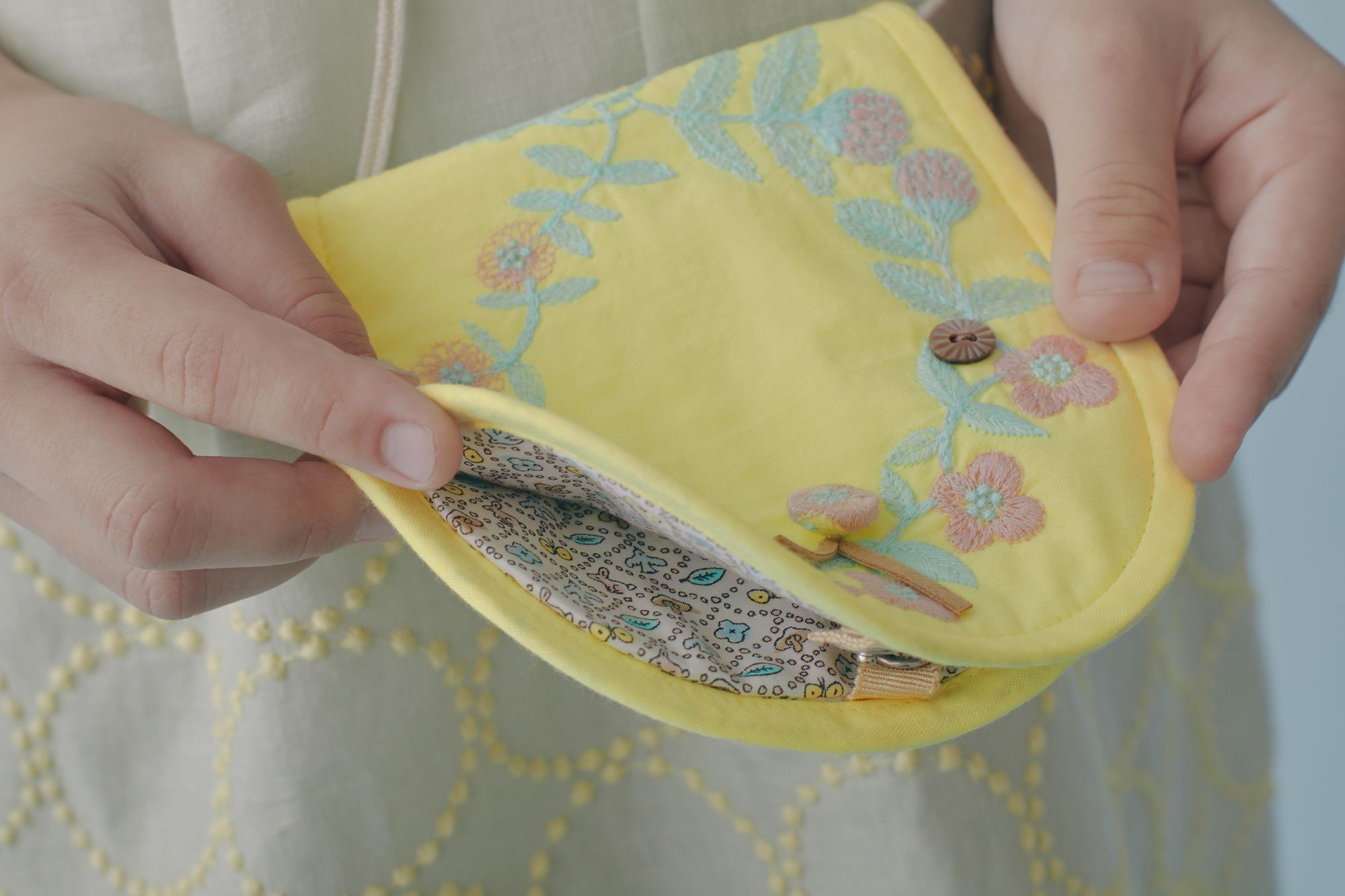 確認ページですꕤ︎︎ティアードポシェット ミナペルホネン smile flower smile flower ファブリック - minä perhonen