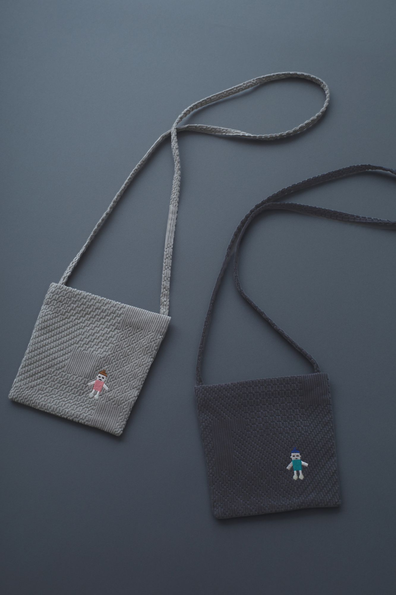 ✩わんちゃん✩ミナペルホネン　大きめころんとバッグ　L字ポーチ　ポンピア ✩わんちゃん様専用✩ミナペルホネン 大きめころんとバッグ L字ポーチ