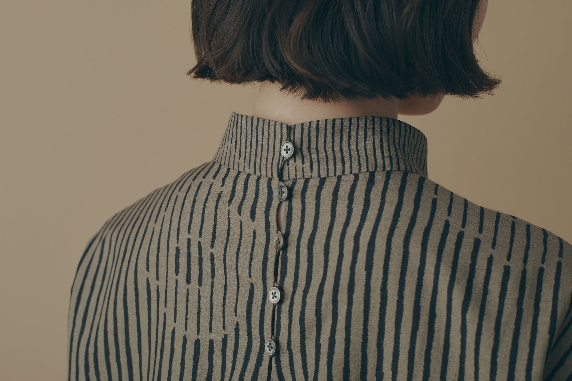 misty flower スタンドカラーブラウス - minä perhonen