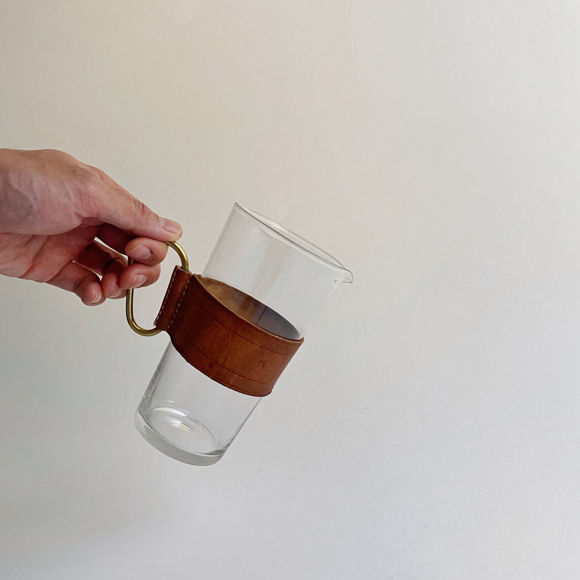 Martini Pitcher - minä perhonen