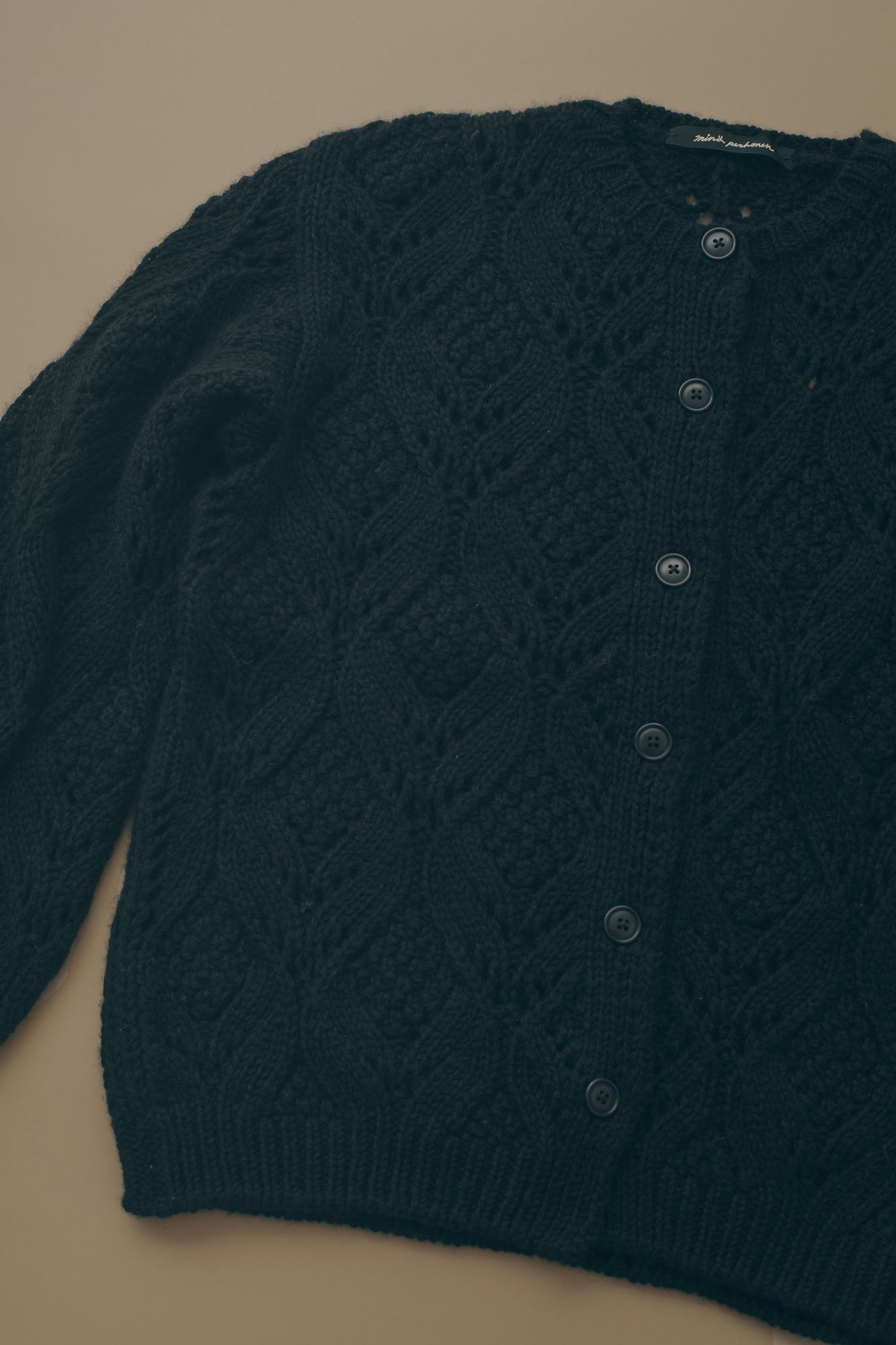 mina perhonen シルク　ニット　カーディガン　絹 mina perhonen シルク ニット カーディガン 絹 mina perhonen シルク