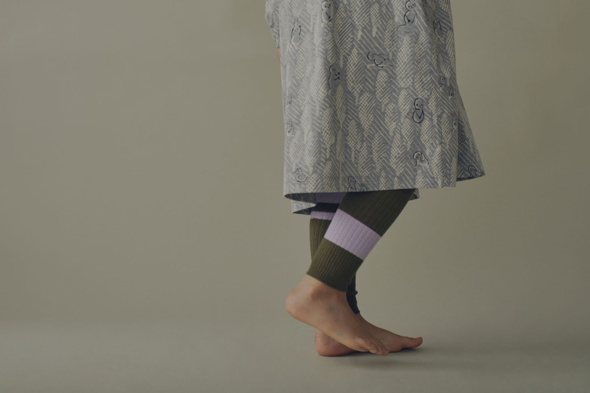 底値　ミナペルホネン　レギンス　38 ネイビー 底値 ミナペルホネン レギンス 38 ネイビー 底値 ミナペルホネン