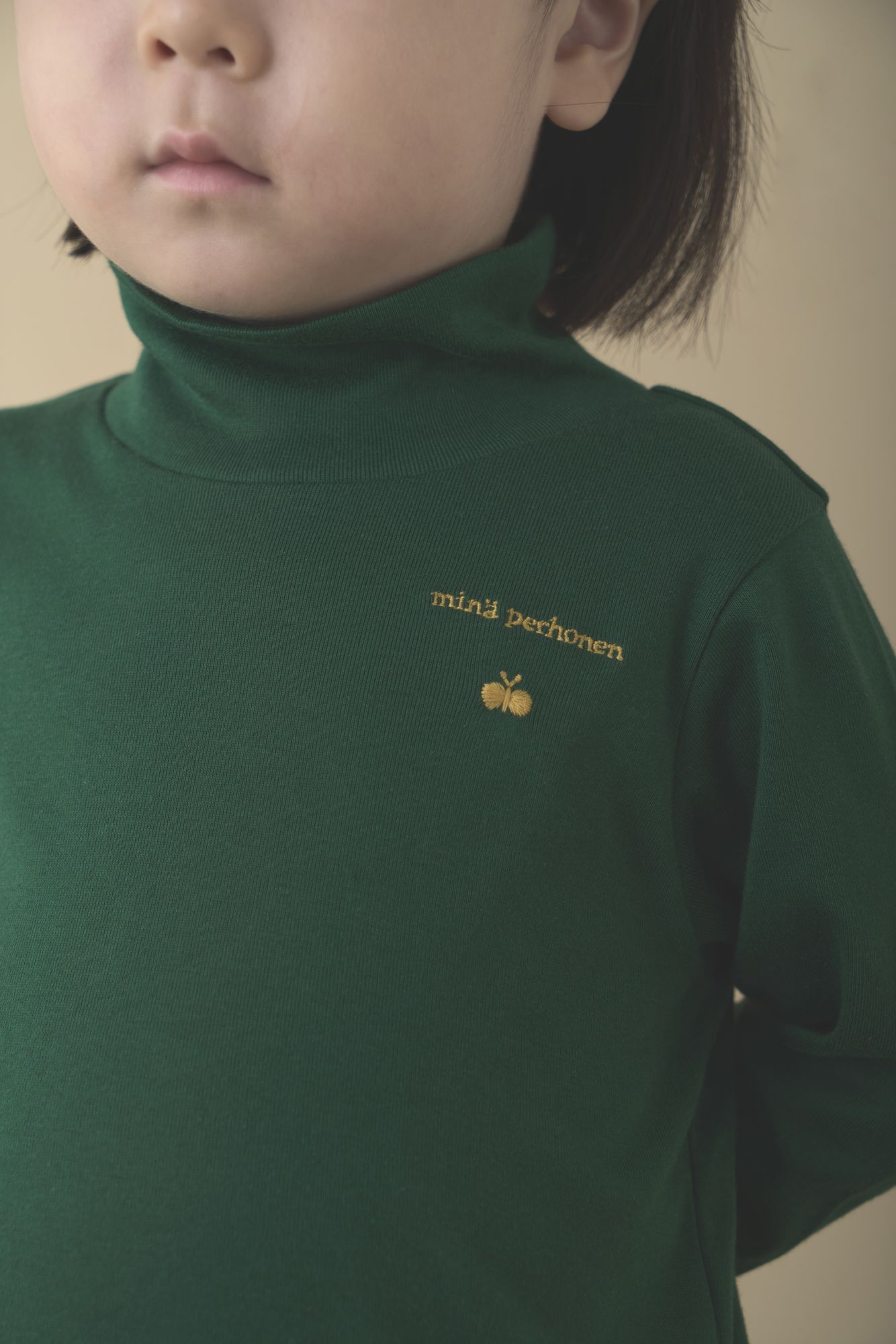 yui タートルネックカットソー - minä perhonen