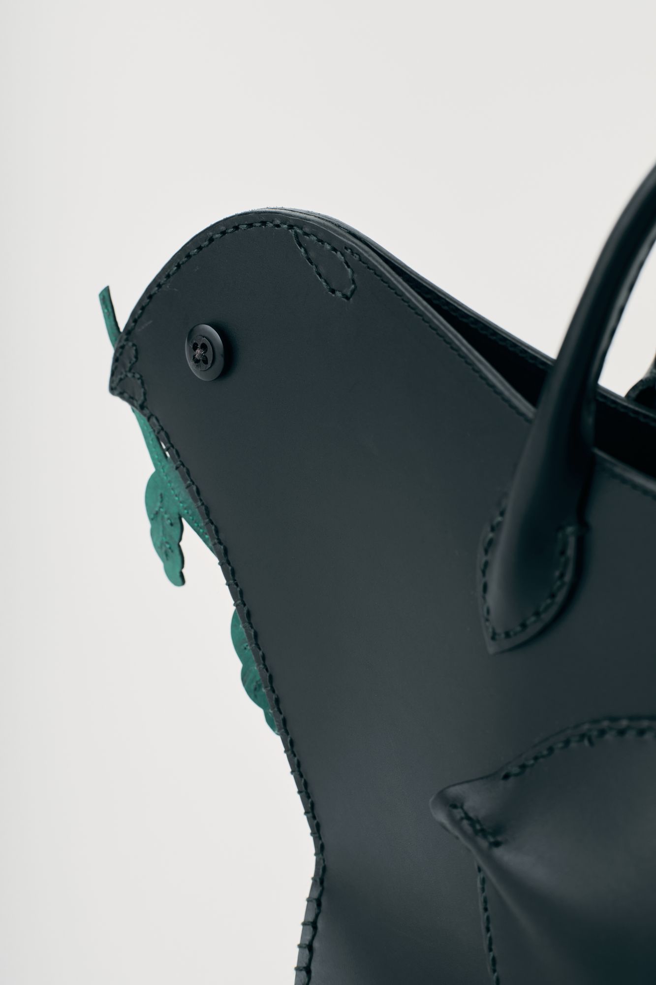 tori bag - minä perhonen