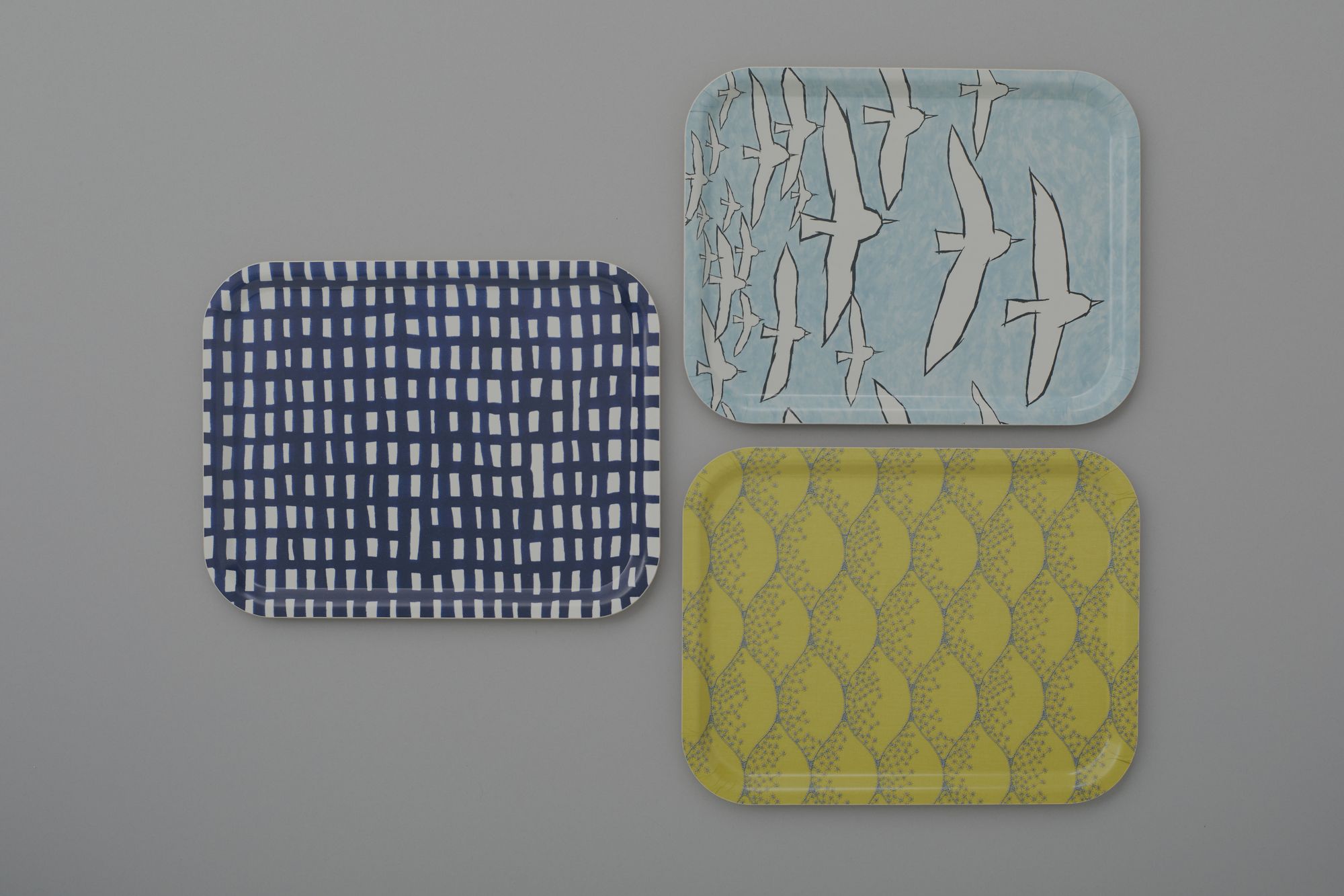 トレイ - minä perhonen