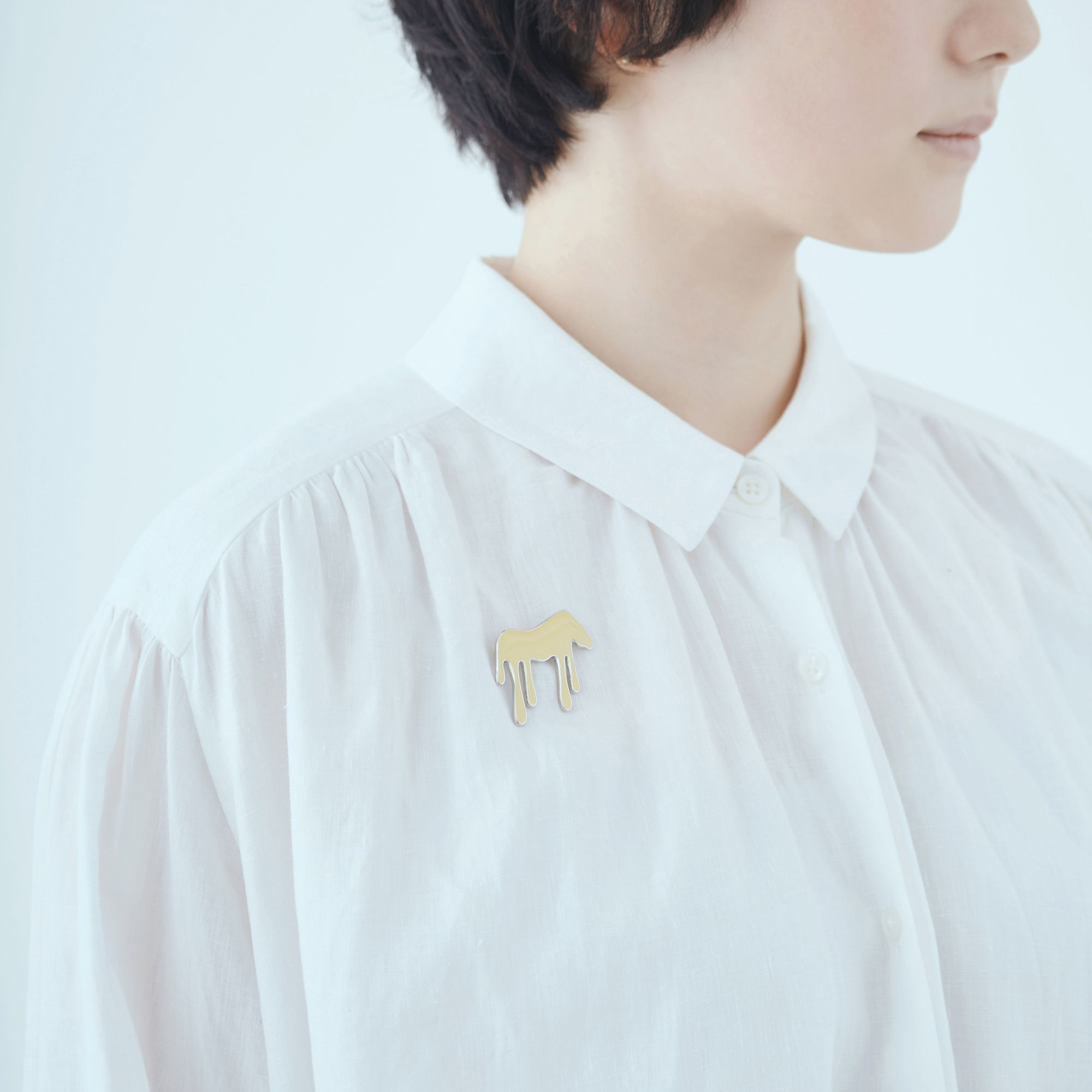 liquide “horse” ブローチ - minä perhonen