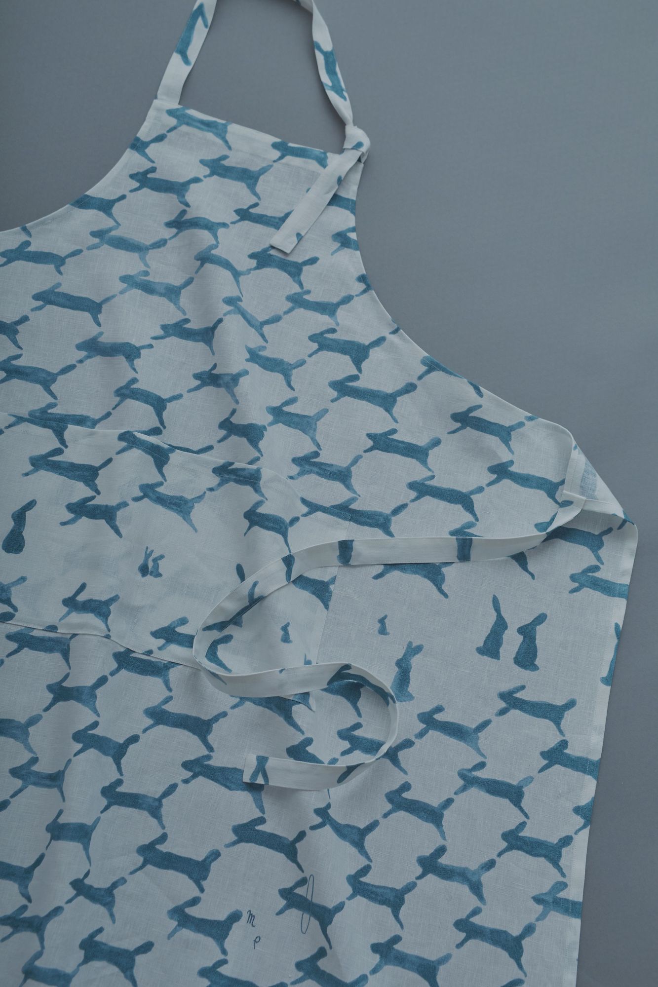 making for APRON - minä perhonen