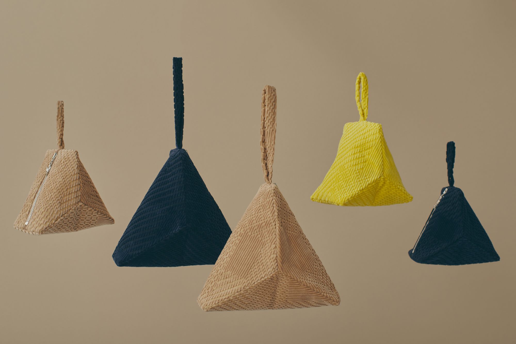 land puzzle crystal pouch - minä perhonen