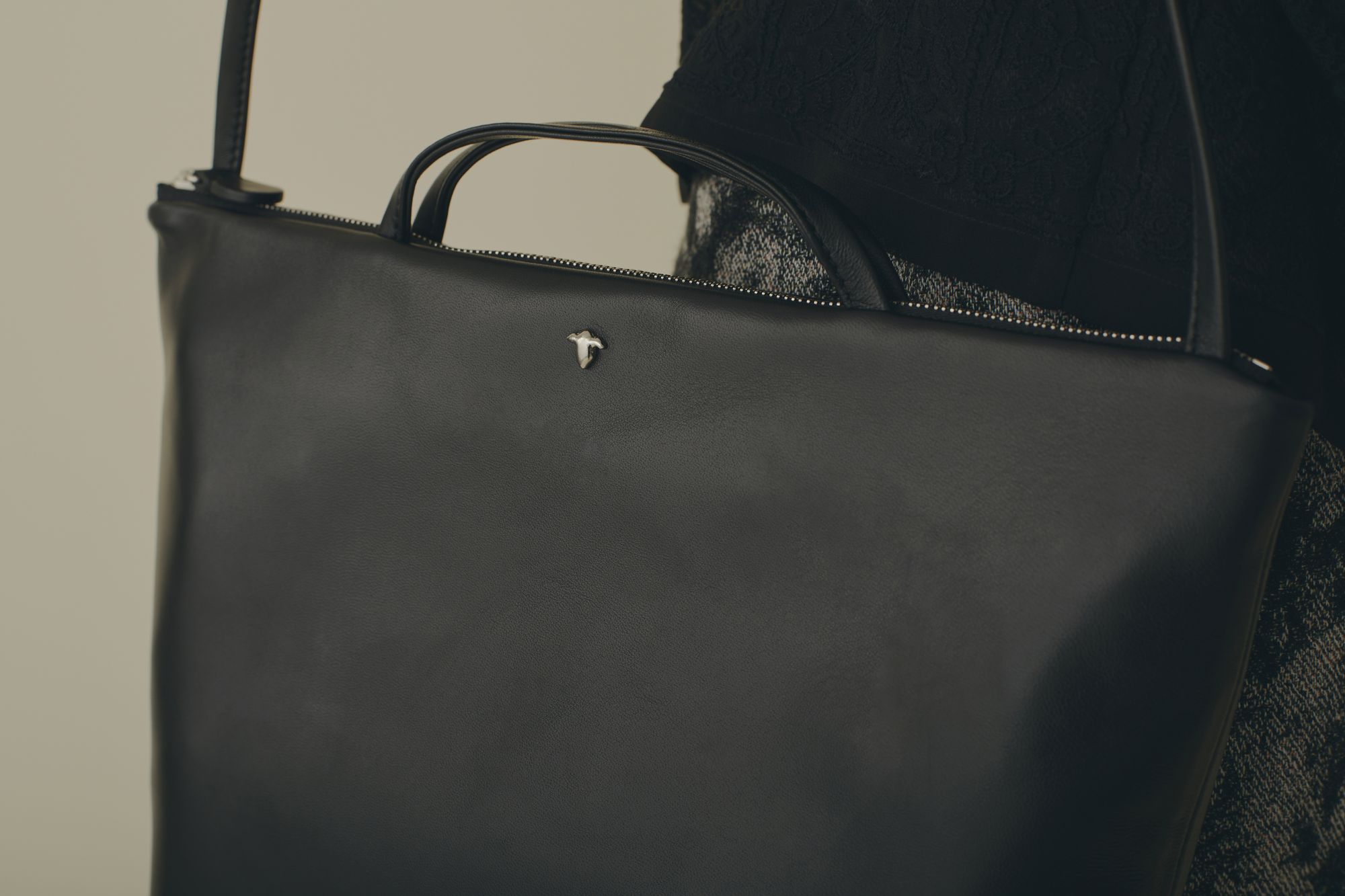 felice kostea - minä perhonen