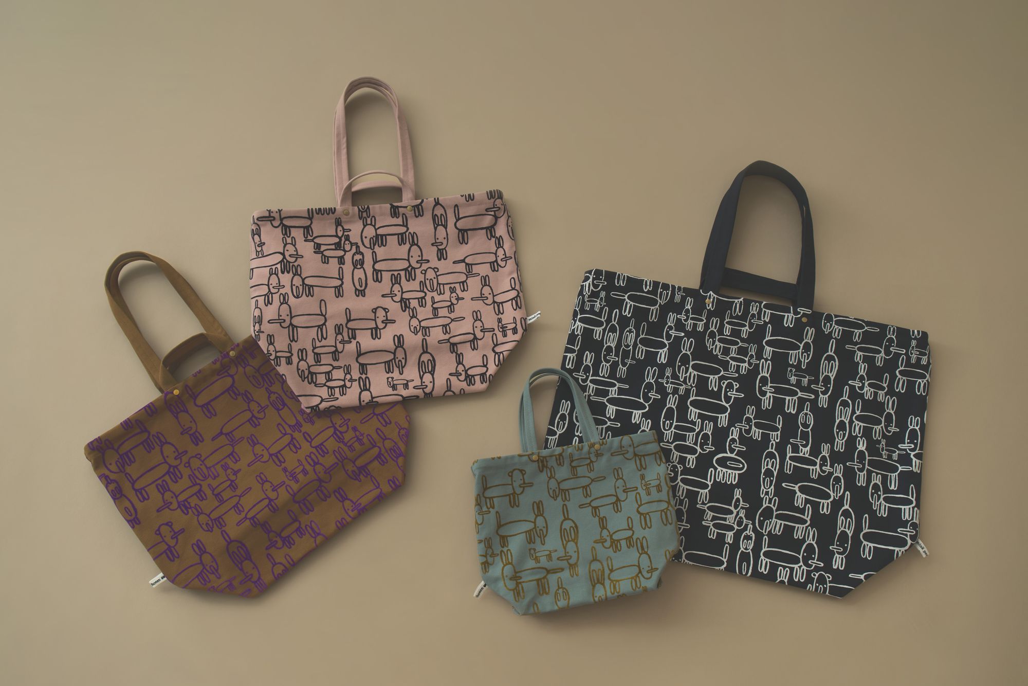 【ぷぴ太郎様】mina perhonen pinotバッグ supouchセット ぷぴ太郎様】mina perhonen pinotバッグ supouchセット