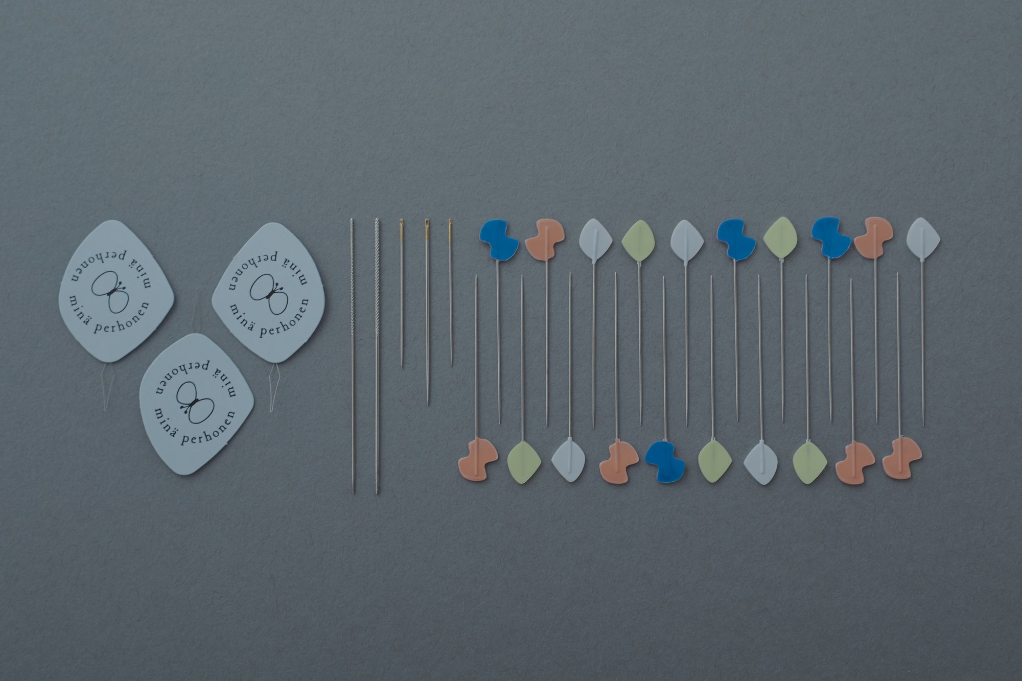sewing needle set - minä perhonen