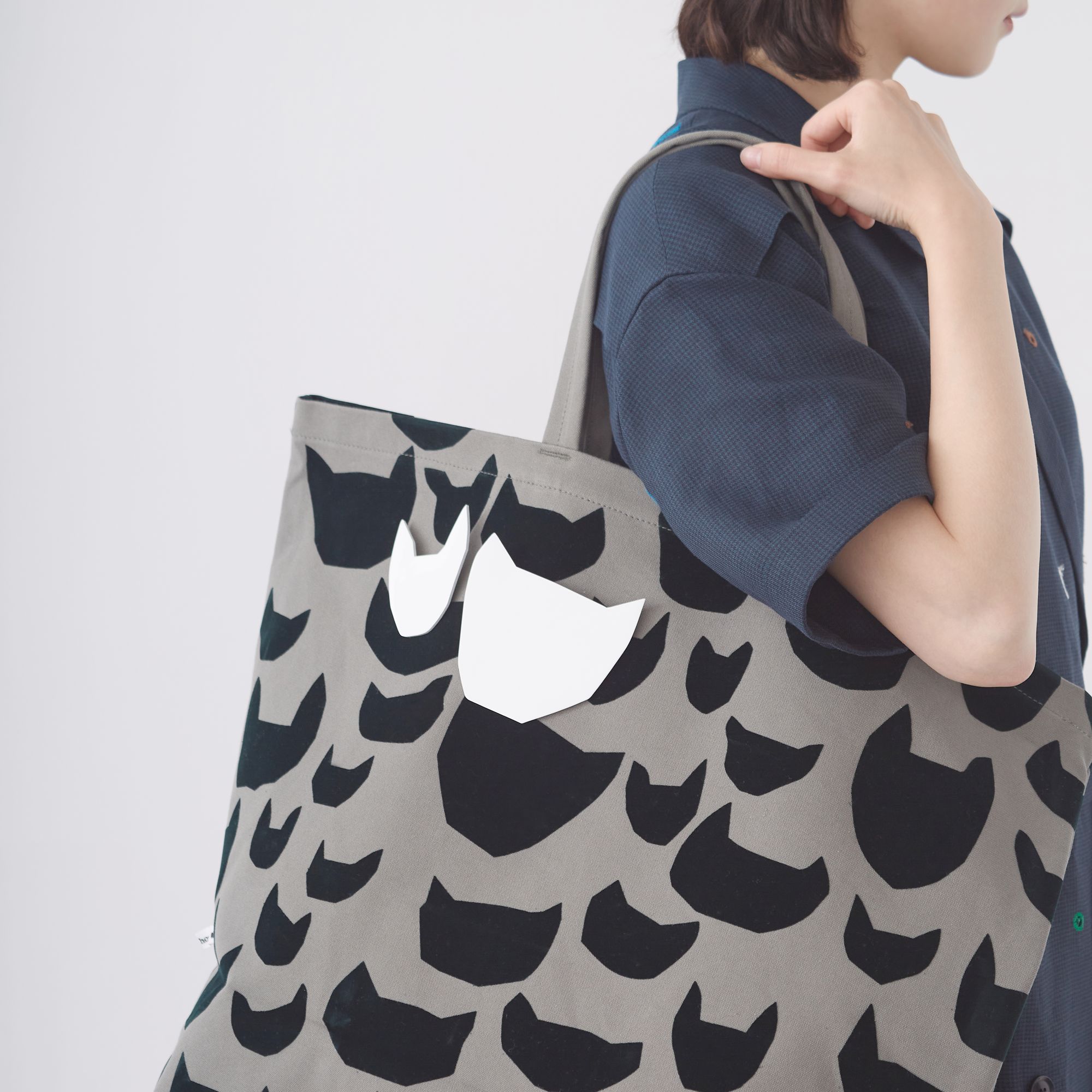 ミナペルホネン anone-anone ブローチ 未使用品 ミナペルホネン anone