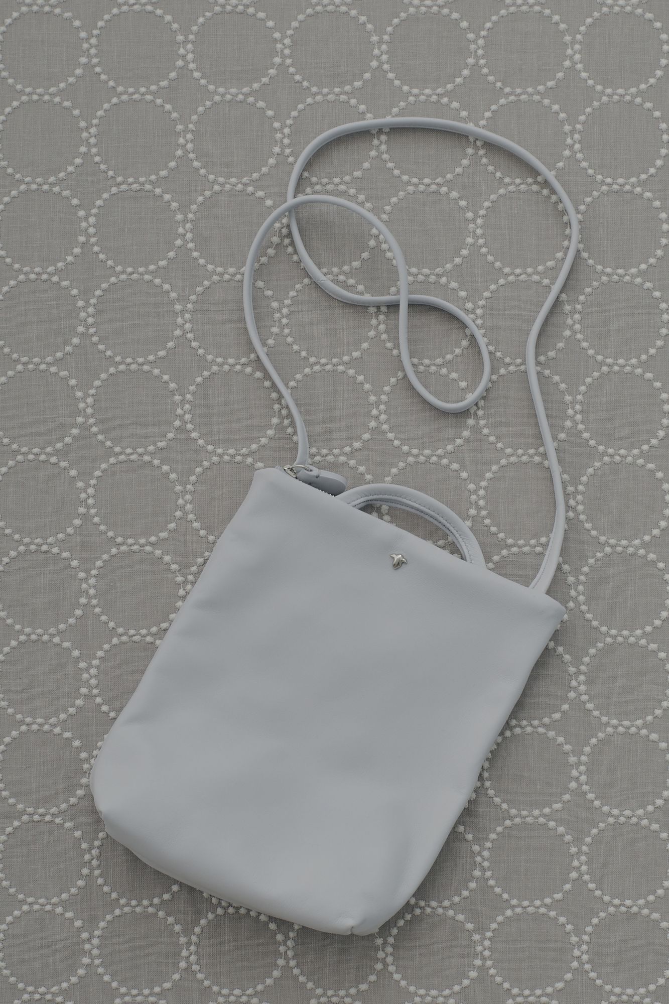 tambourine kostea - minä perhonen