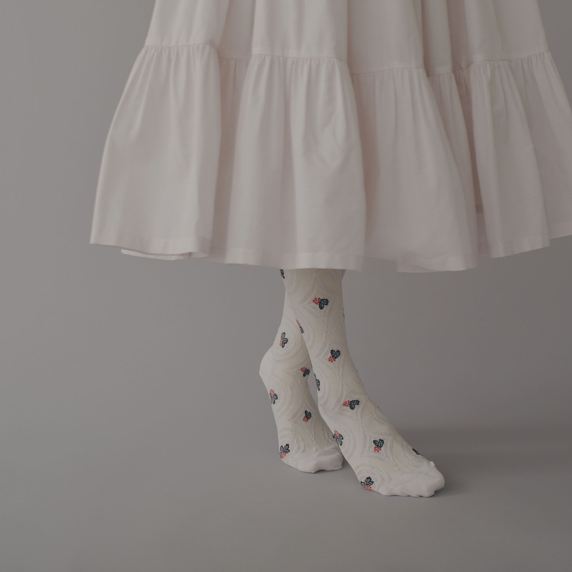 light berry ハイソックス - minä perhonen