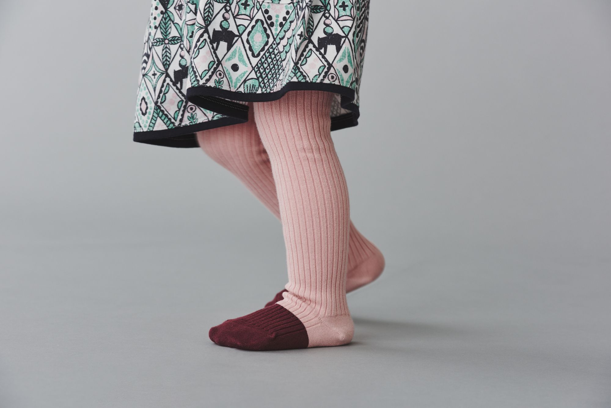 pointe タイツ - minä perhonen