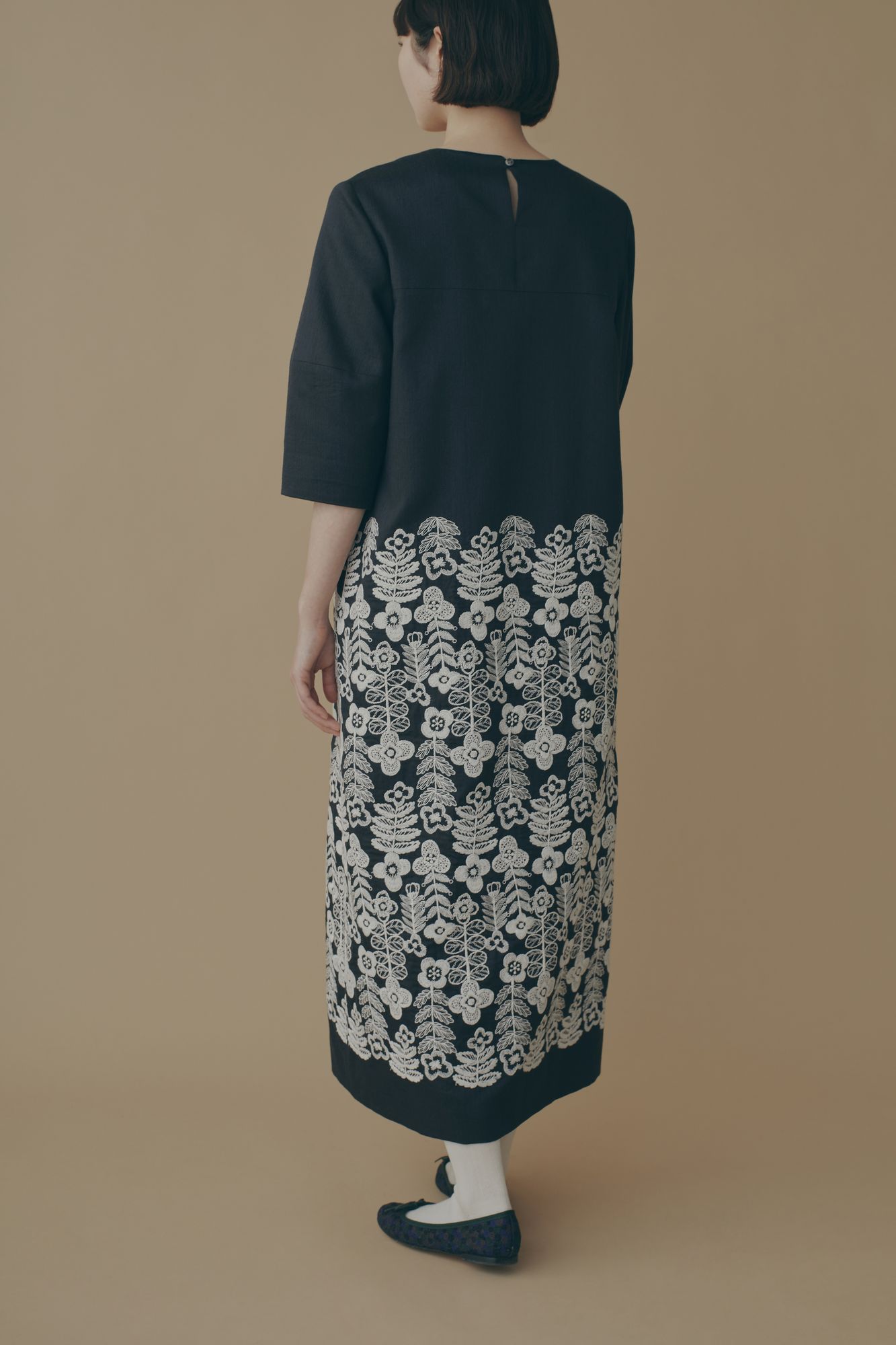 swing garden ランタンスリーブドレス - minä perhonen