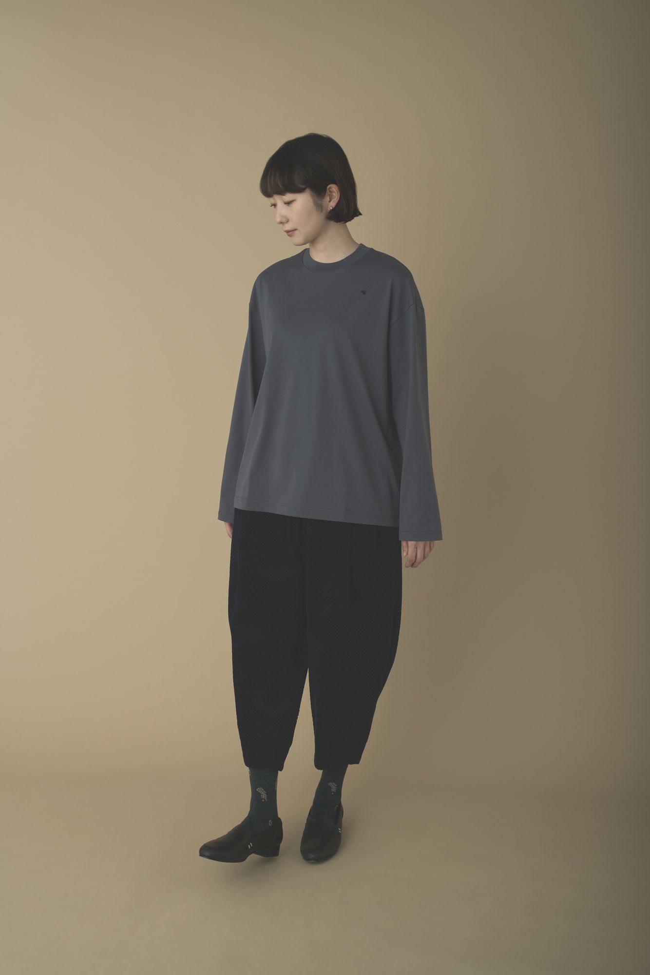 pelata ロングスリーブカットソー - minä perhonen