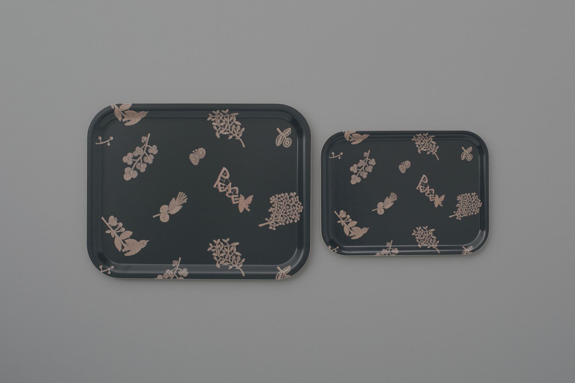 トレイ - minä perhonen