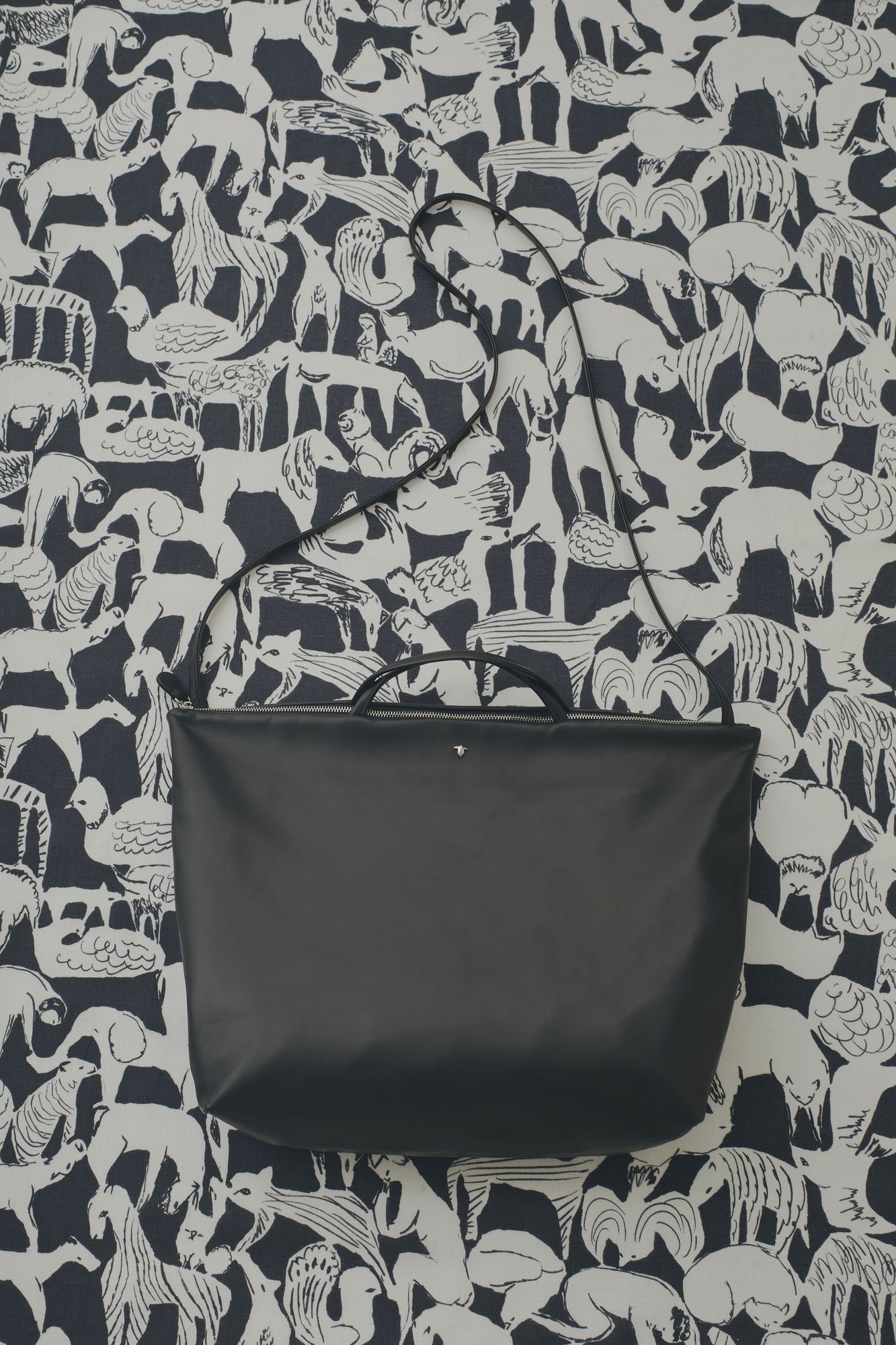 ペルソナ未使用箱袋付エルメス ヌバック×レザーサドルドレスシューズ41DB サドルボックス | Hermès - エルメス-公式サイト