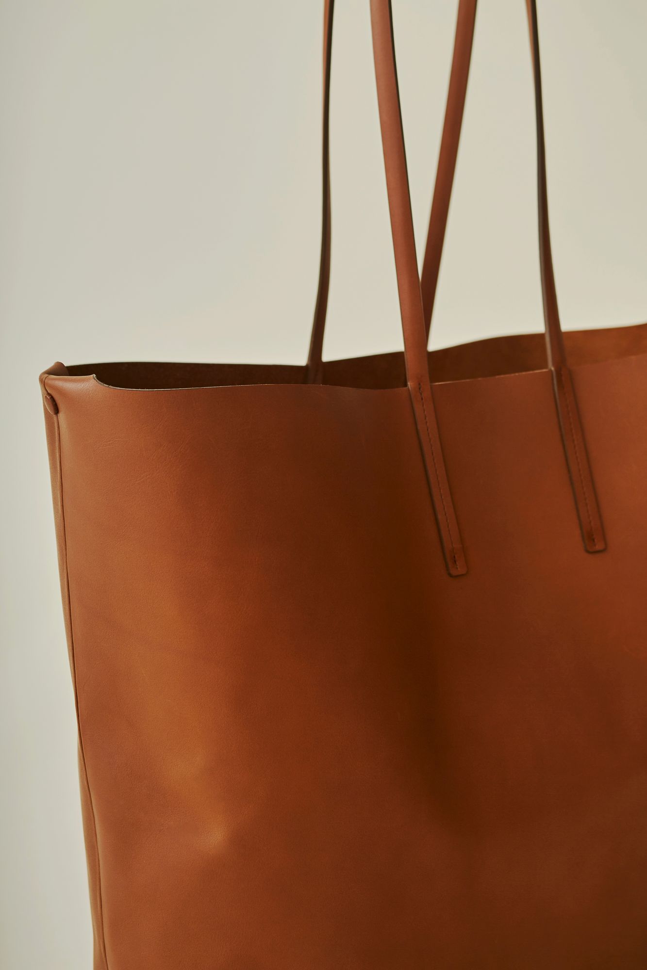 sunny tote - minä perhonen