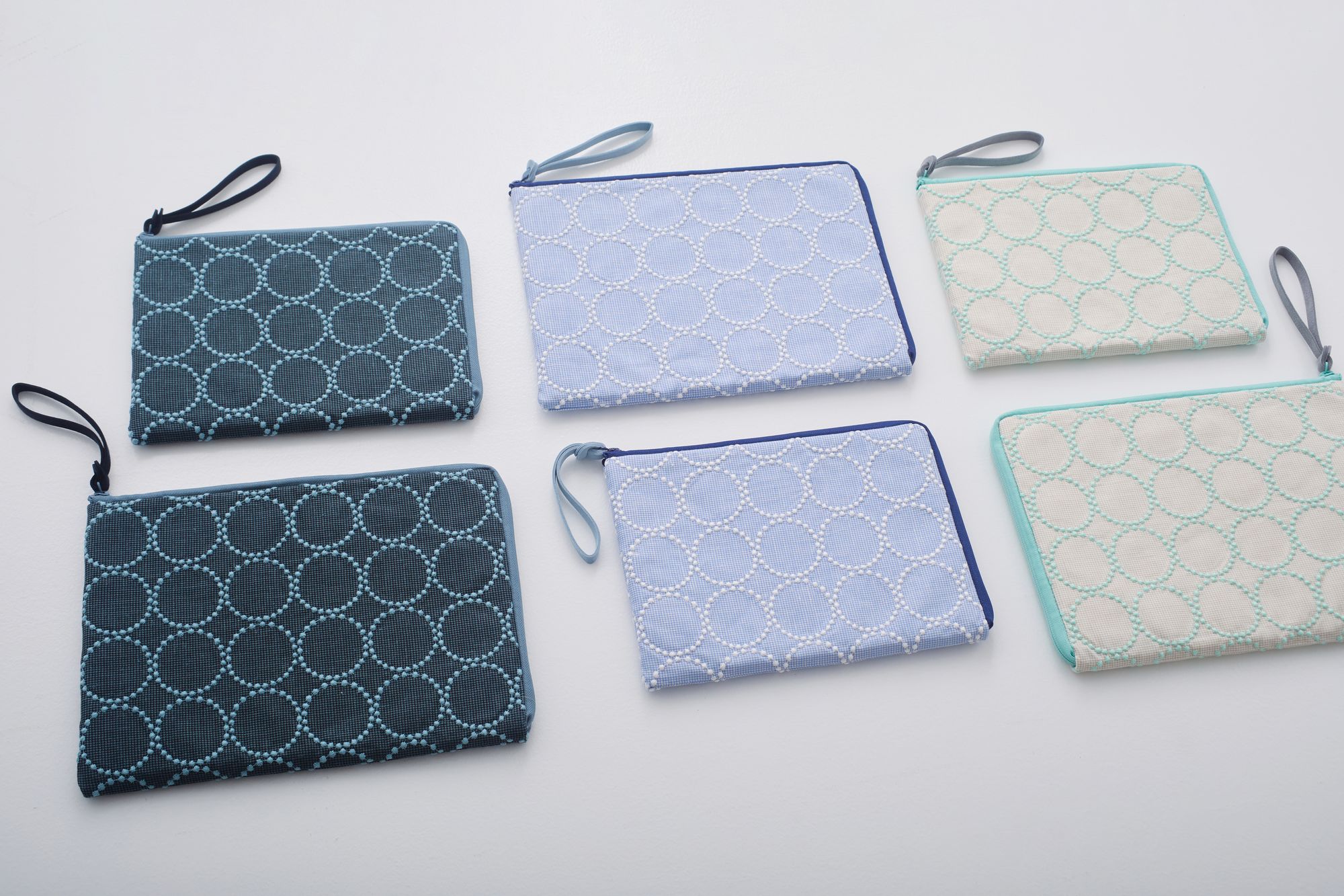 完売品 ミナペルホネン タンバリン pc pal ブラック パソコンケース tambourine pc pal / tablet pal - minä perhonen