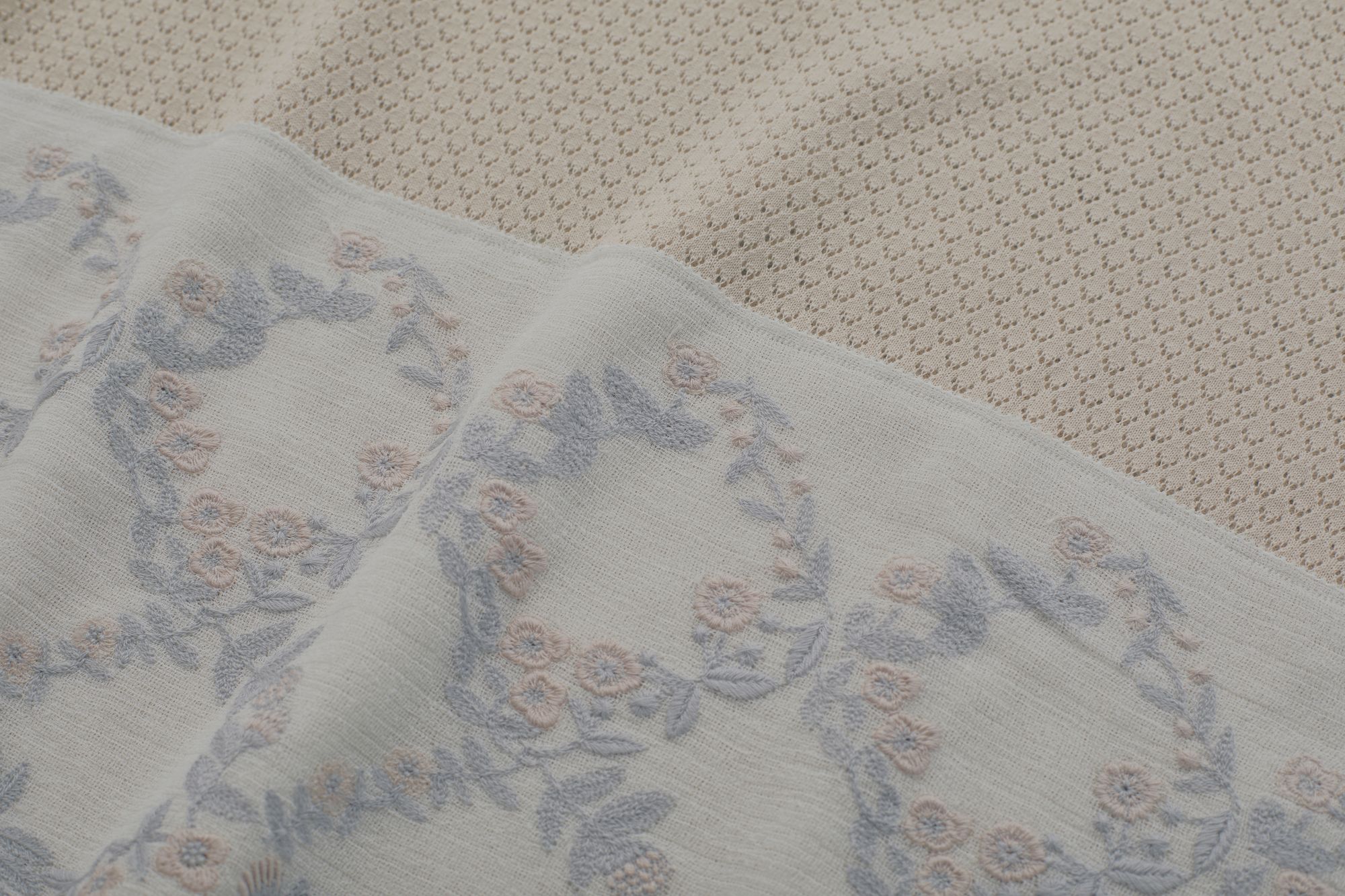 flower crown ニットプルオーバー - minä perhonen