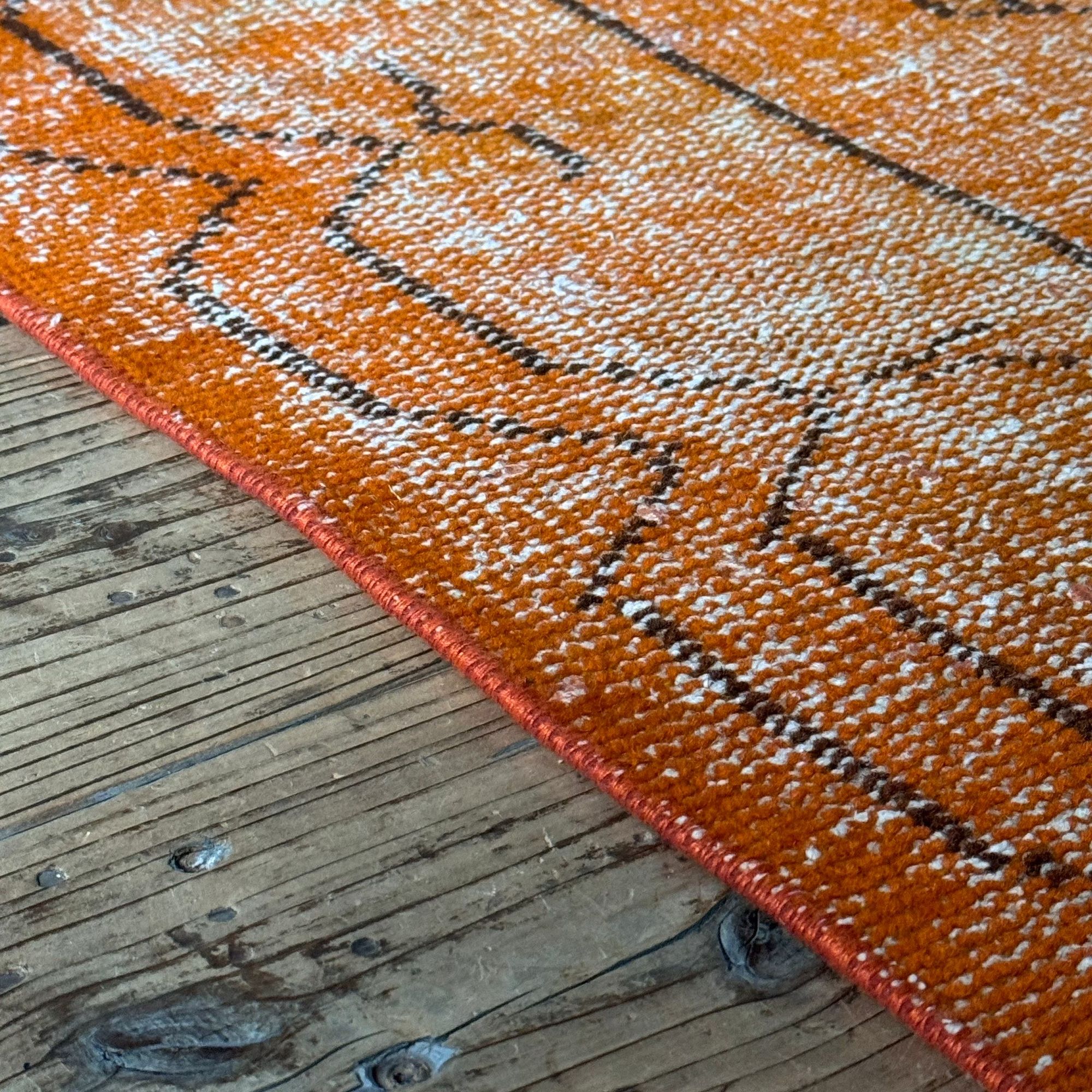 Vintage Rug - minä perhonen