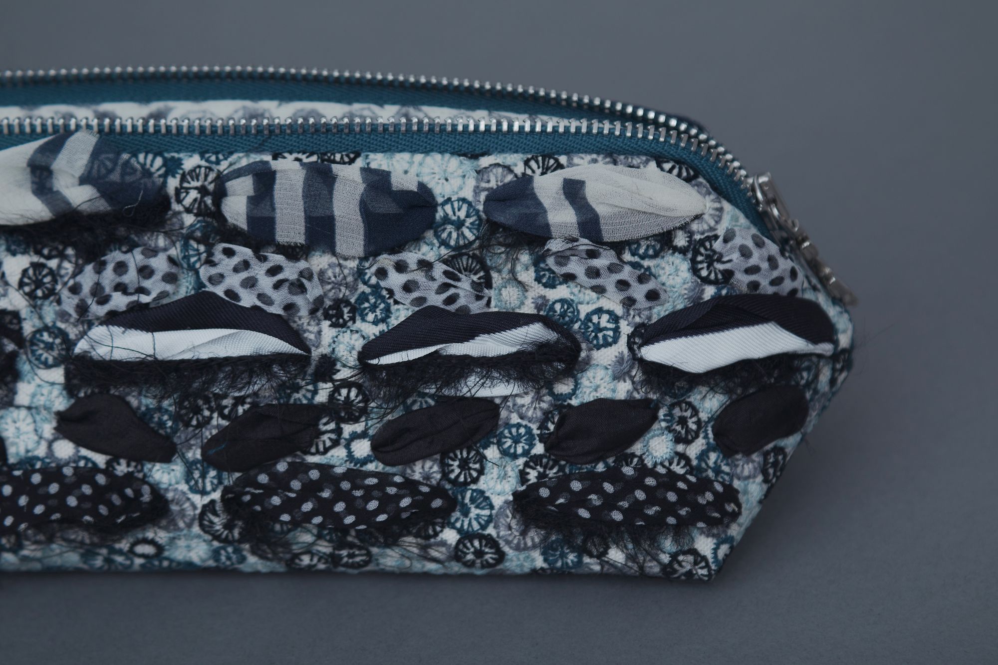 skyful quartz pouch - minä perhonen skyful quartz pouch - minä perhonen